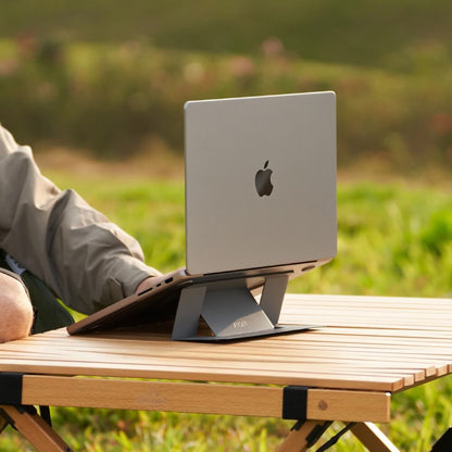MOFT Stand — samolepicí stojánek na notebook
