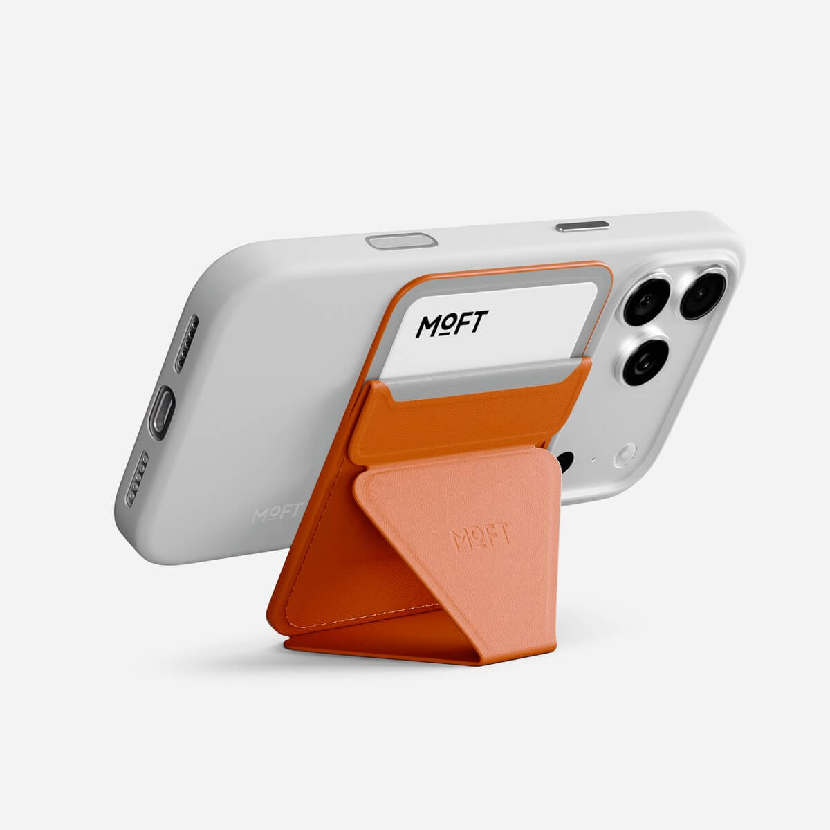 MOFT Trackable Snap-On — MagSafe peňaženka a stojan s Apple Find My