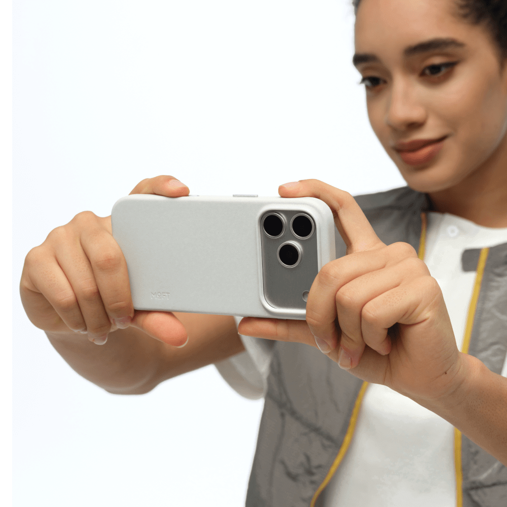 MOFT Snap Case MOVAS™ — husă MagSafe pentru iPhone 17
